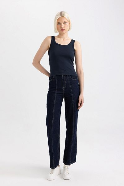 DeFacto Slim Fit Tílko s výstřihem ve tvaru U Slim Fit C9826Axns