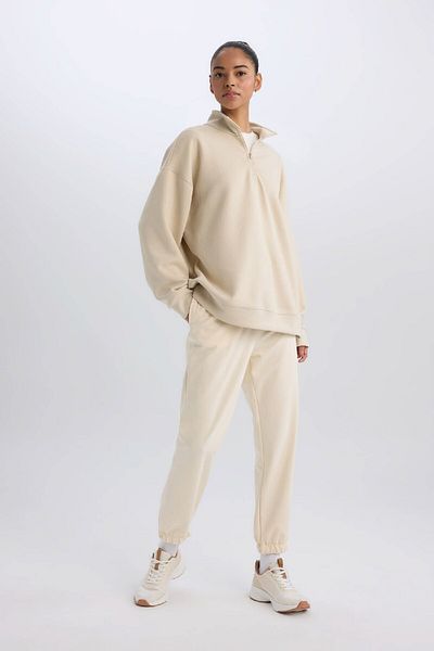 DeFacto Spodnie dresowe Jogger Leg Long z kieszeniami - standardowy krój D7139Ax25Sp