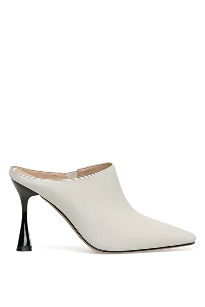 Nine West Reynac 2pr broken white women's heeled slippers