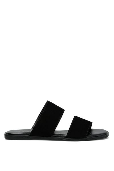 Nine West Papuci plati pentru femei Yengi 2fx Black
