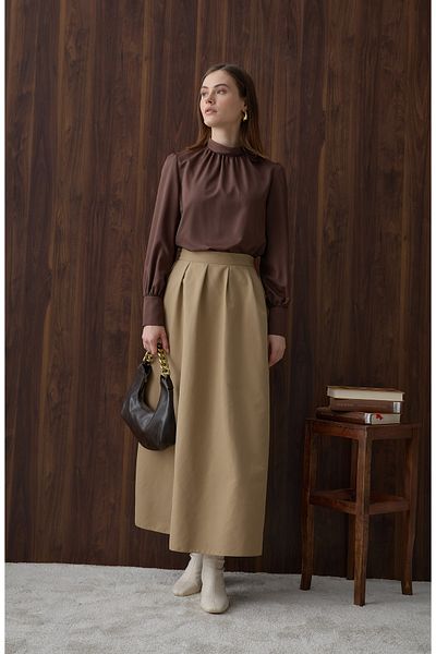 Fatma Atasoy Fusta pliată Stone Trench