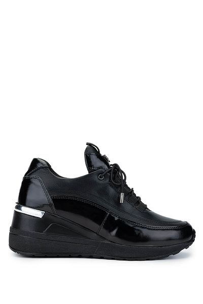 Tamer Tanca Women's Genuine Leather Black Patent Leather Casual Shoes