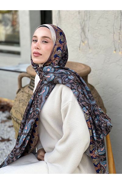 Modakaşmir شال حريري بنمط الكرمة