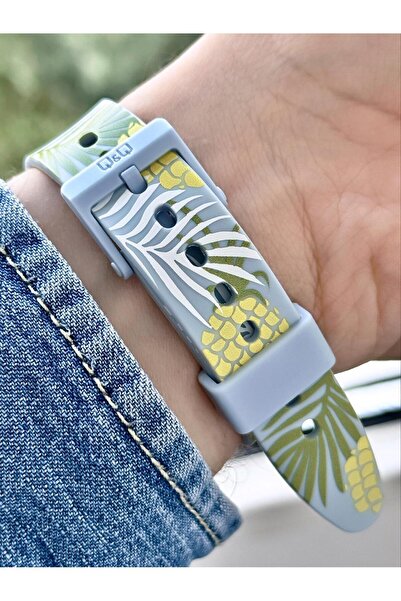 Q&Q Unisex Waterproof Plastic Cord Wrist Watch