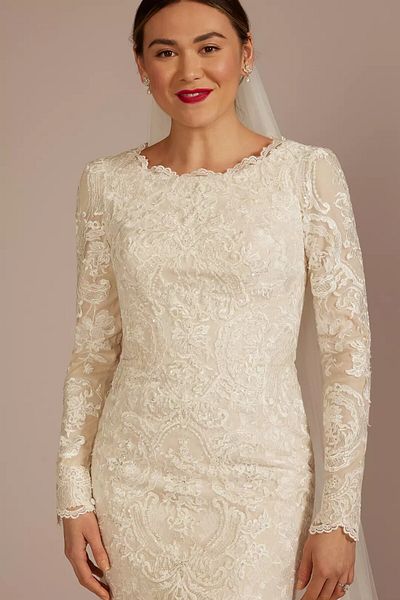 Oleg Cassini Long Sleeve Lace Fish Model Wedding Dress Mslcwg966