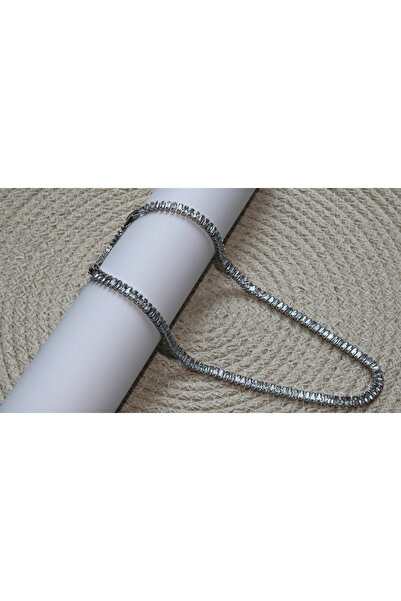 Akelya Women's Steel Waterway Silver Color 45 cm Necklace