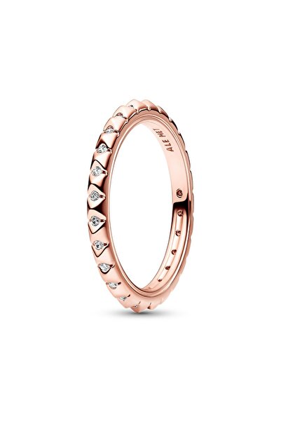 Pandora ME Piramit Yüzük