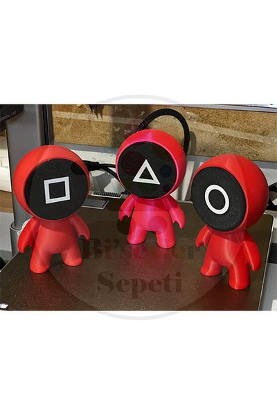 Bi'şeyler Sepeti Squid Game Soldier Figure 3-Piece Figure Set - 13 cm Boy