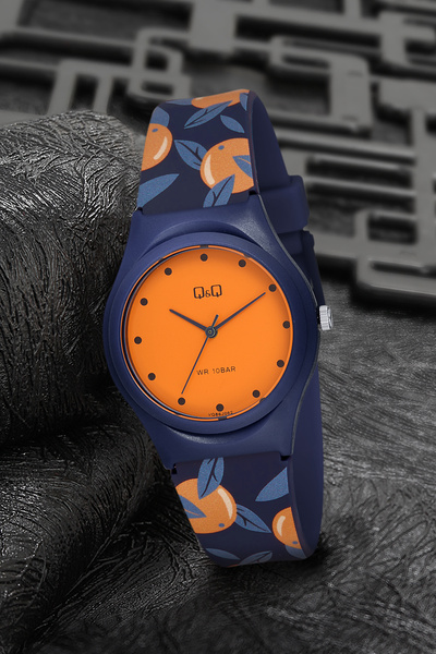 Q&Q Unisex Waterproof Plastic Cord Wrist Watch