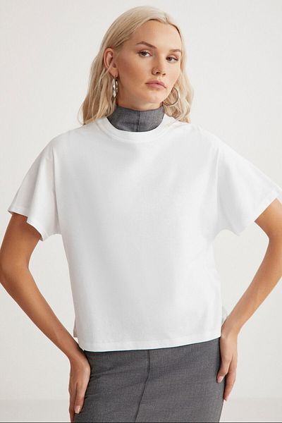GRIMELANGE Lottie Women's Crew Neck White T-shirt - 100% Cotton, Short Sleeve