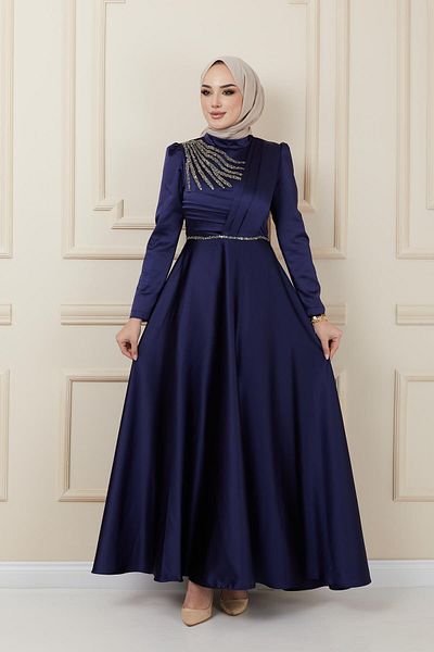 Olcay Saténové večerní šaty se záhybem a korálkovým detailem vpředu, NAVY BLUE 1624