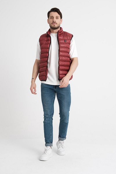 Piyera Men's Polyester Elyas Burgundy Quilted Vest with Zippered Pockets - 1004
