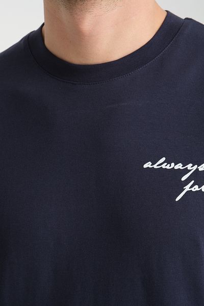 Frappoli Ανδρικό μπλουζάκι Navy Blue 100% βαμβακερό με λεπτή εφαρμογή με λαιμόκοψη Always Forward Series