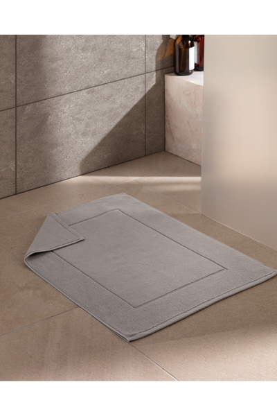 Madame Coco Stripe Dobby Foot Towel - Hotel Collection