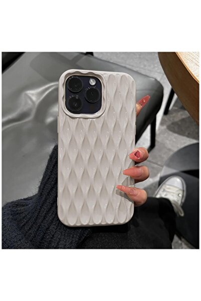 Zebana Apple iPhone 13 Pro Uyumlu Kılıf 3D Wrink Silikon Kılıf Krem Rengi