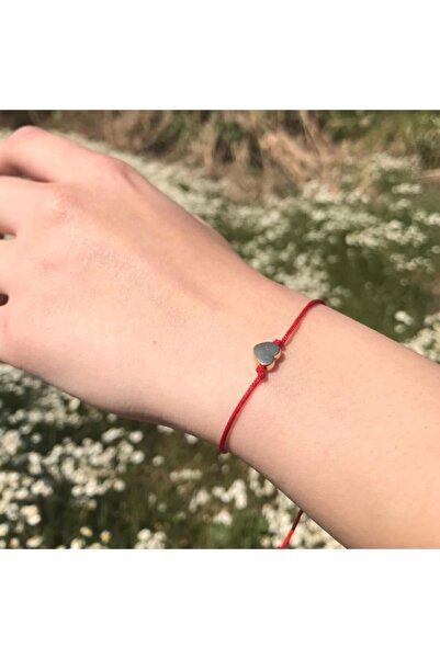 Tralles Takı Kalpli Kırmızı Ipli Makrome Kilitli Bileklik