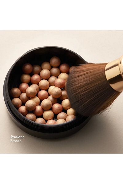 Oriflame Giordani Gold Bronzing Vegan Blush with Hyaluronic Acid and Youth Reveal Serum
