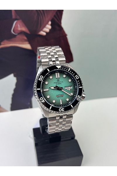 Momentus Mint Green Men's Automatic Wristwatch 20 Atm Waterproof