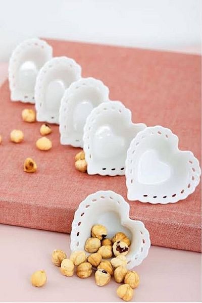 Lavin 6-Piece Porcelain Mini Sauce Bowl - Heart Jam Bowl Set