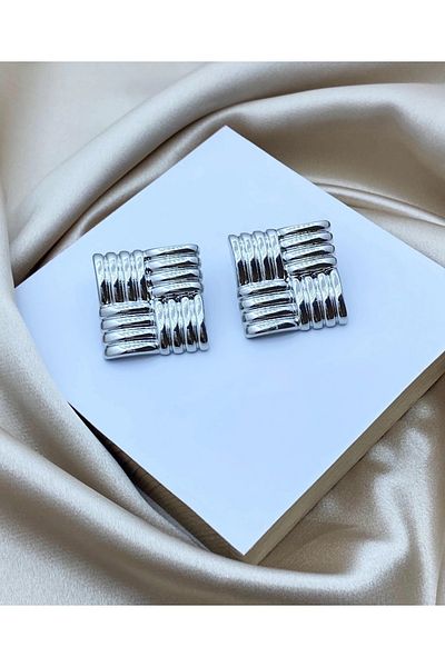 mos&more Silver Color Square Plate Stylish Women's Earrings
