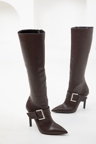 SOHO Dámské hnědé kozačky - Model 20158