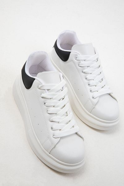 SOHO Weiß-Schwarzer Damen-Sneaker 19845
