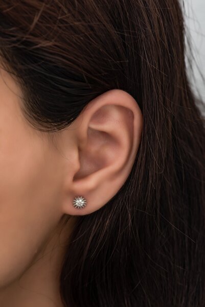 Nereze 925 Ayar Gümüş Minik Zirkon Taşlı Güneş Küpe