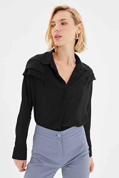 Trendyol Collection Tkaná košile Black Shoulder Flounce TWOAW22GO0375