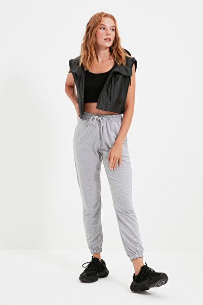 Trendyol Collection Šedé základní Jogger tenké pletené tepláky TWOAW21EA0194