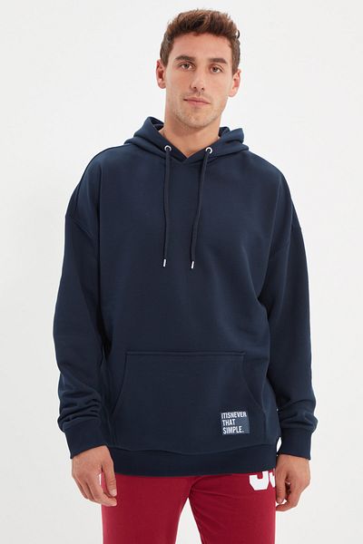 Trendyol Collection Marineblaues, übergroßes Fleece-Sweatshirt mit Kapuze - TMNAW21sw2005