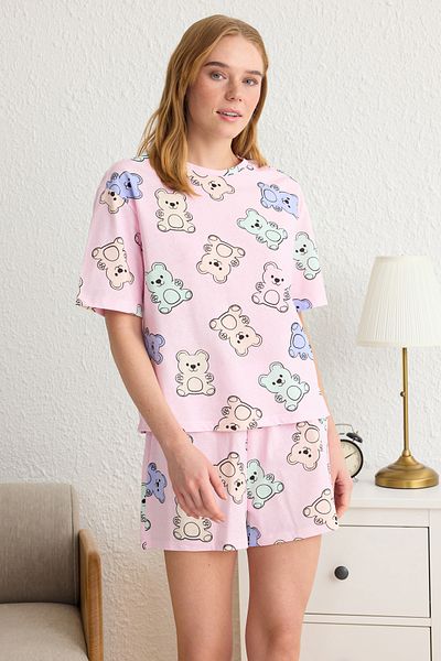 Trendyol Collection Ροζ %100 από βαμβάκι πυτζάμα σετ με σορτς και αρκουδάκι THMSS24PT00072