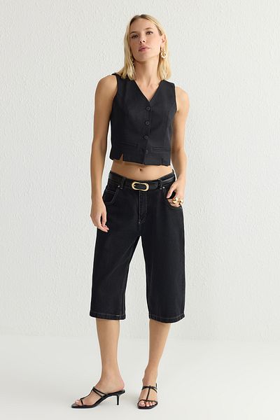 Trendyol Collection Black Fitted Linen Look V-Neck Crop Woven Vest Twoss25Ye00028