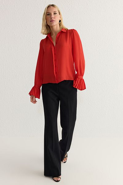 Trendyol Collection Червен испански ръкав с детайли Обикновена стандартна тъкана риза Twoaw22Go0487