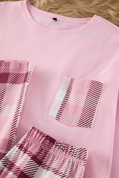 Trendyol Collection Rosa Pyjama-Set aus 100 % Baumwolle mit Karomuster und Taschendetail THMAW24PT00228