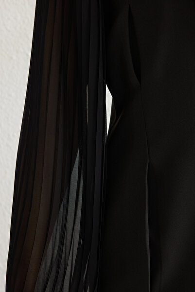 Trendyol Modest Μαύρα μανίκια σιφόν υφαντό μπουφάν TCTSS25CK00000