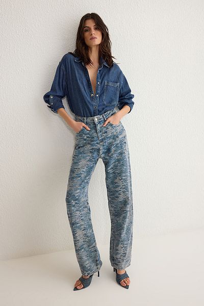 Trendyol Collection Blugi largi cu talie joasă cu textura albastră TWOSS25JE00044
