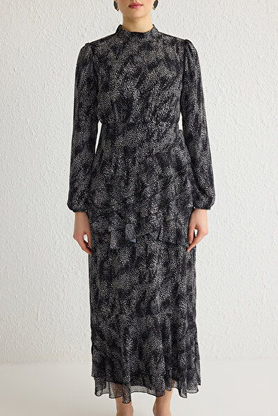 Trendyol Modest Tkané šifonové šaty s černým lemem a volánem Tctss23Eb00160