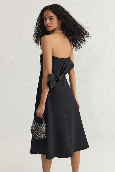 Trendyol Collection Μαύρο φιόγκο Λεπτομερές πέτρινο υφαντό μίντι φόρεμα TPRSS25EL00116