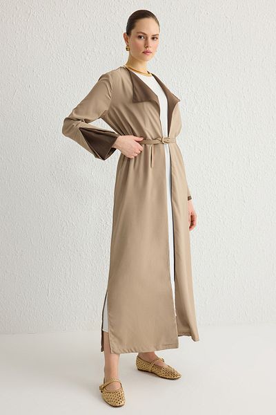 Trendyol Modest Beige-braune, farbblockierende lange Aerobin-Webkappe & Ferace & Abaya TCTSS24KF00011