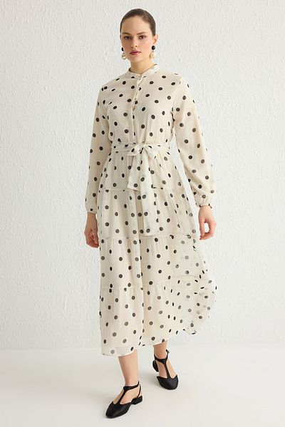 Trendyol Modest Ανοιχτό μπεζ στάμπα με γιακά με επένδυση από σιφόν υφαντό φόρεμα TCTSS21EL3346