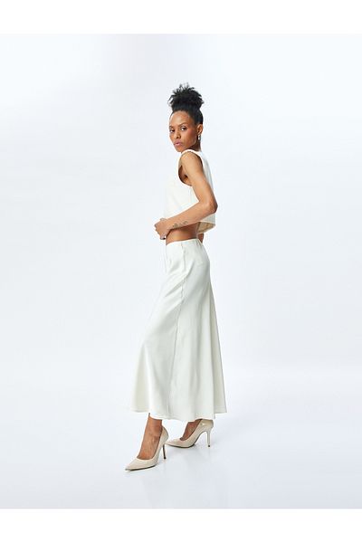 Koton Standard Waist Flared μακριά σατέν φούστα