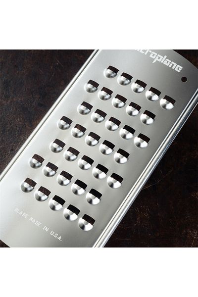 Microplane Gourmet Extra-wide Grater