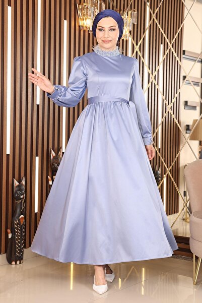 Moda Mihram Abendkleid mit Details