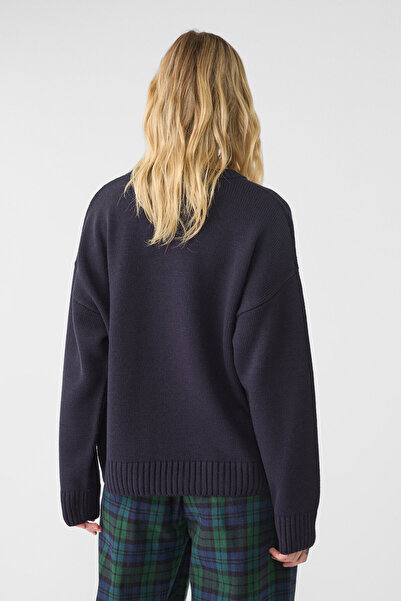 Stradivarius Crew neck knit sweater