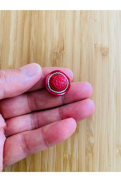 Öztürk Cardigan, Vest, Entari, Ferace Italian Model Button. 21mm. 5 Pkt. Color: Red.