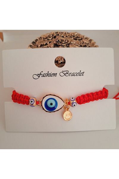 Minnoş Dükkan Evil Eye beaded macrame bracelet