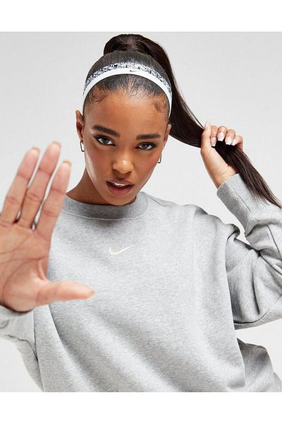 Sweaters for women nike clearance