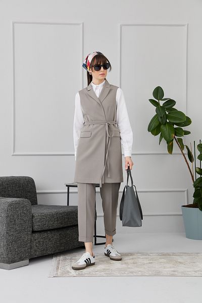Fatma Atasoy Gray Tie-up Vest