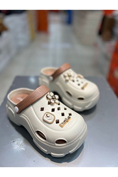 Akınal Bella Papuci de zi cu zi pentru femei cu talpă înaltă