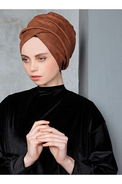 Differenza Cinnamon Colored Suede Wrapped Bonnet